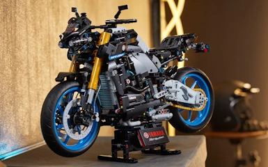Motorliefhebbers opgepast, binnenkort verschijnt de nieuwe LEGO® Technic™ Yamaha MT-10 SP Yamaha motor