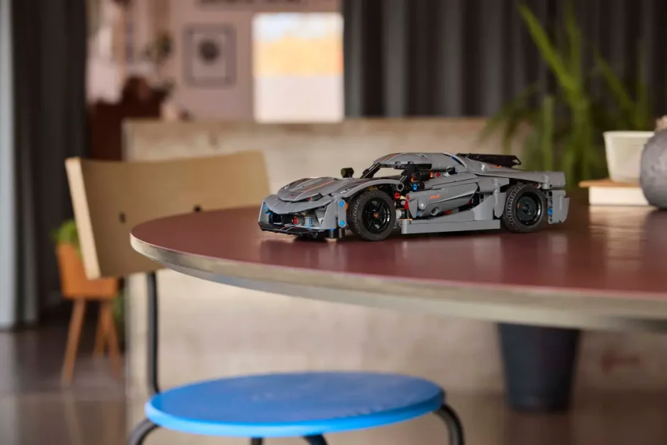 LEGO Technic 42173 Koenigsegg Jesko Absolut grijze hypercar