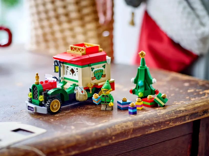 LEGO 40746 Bezorgtruck van de Kerstman