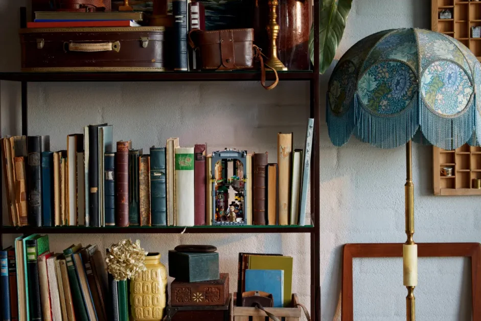 LEGO Icons 10351 Boekensteun: Sherlock Holmes LEGO Icons 10351 Boekensteun: Sherlock Holmes