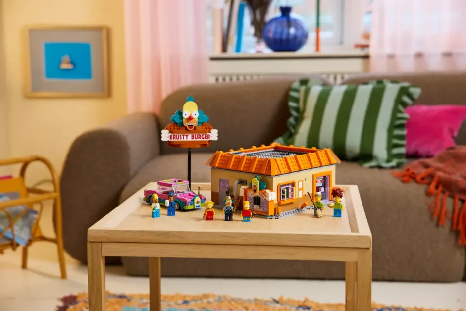 LEGO The Simpsons 10352 The Simpsons: Krusty Burger LEGO The Simpsons 10352 The Simpsons: Krusty Burger