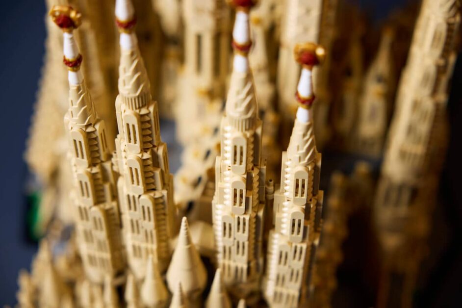 LEGO Architecture 21065 Sagrada Familia