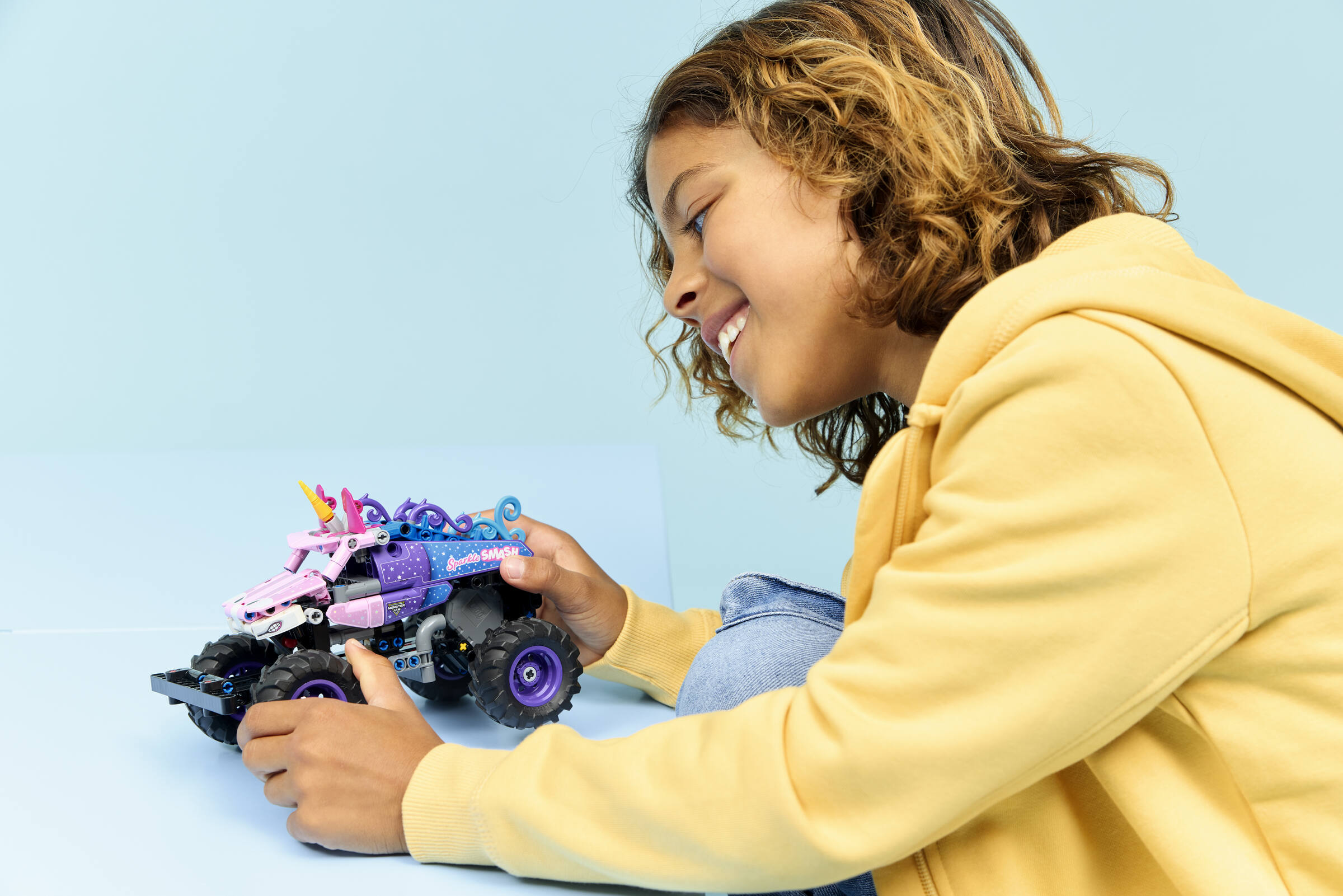 LEGO Technic 42220 Monster Jam Sparkle Smash Pull-Back